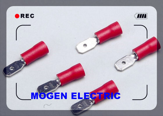 Chine Type biens en laiton terminaux rapides électriques masculins rouges de MDD de PVC d'isolateur de corps fournisseur