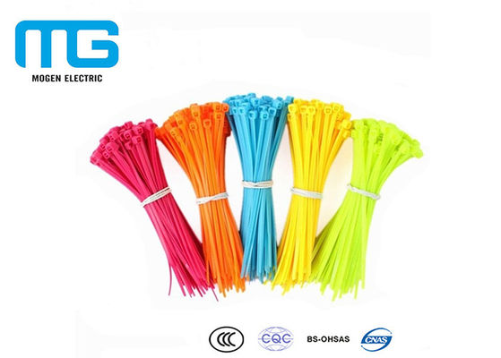 Chine Les serres-câble en nylon de câblage électrique ont adapté le CE aux besoins du client de longueur totale certifié fournisseur